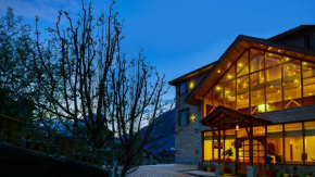 Clarks Inn Suites, Manali
